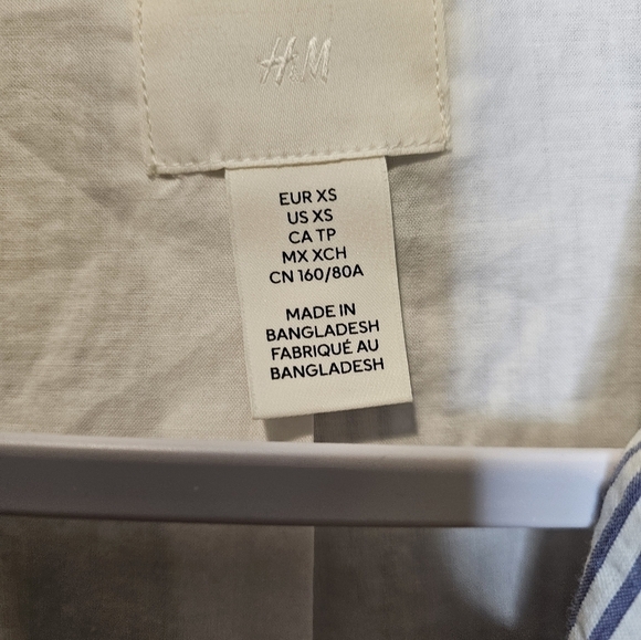 H&M white blazer with blue stripes. Single breasted XS - Picture 4 of 5